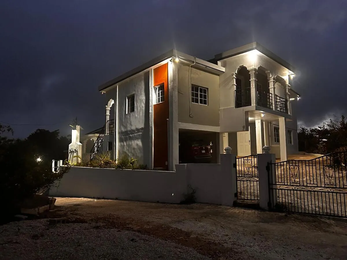 Luxury Struan Castle Hill Condo Kupuis 0*,  Giamaica